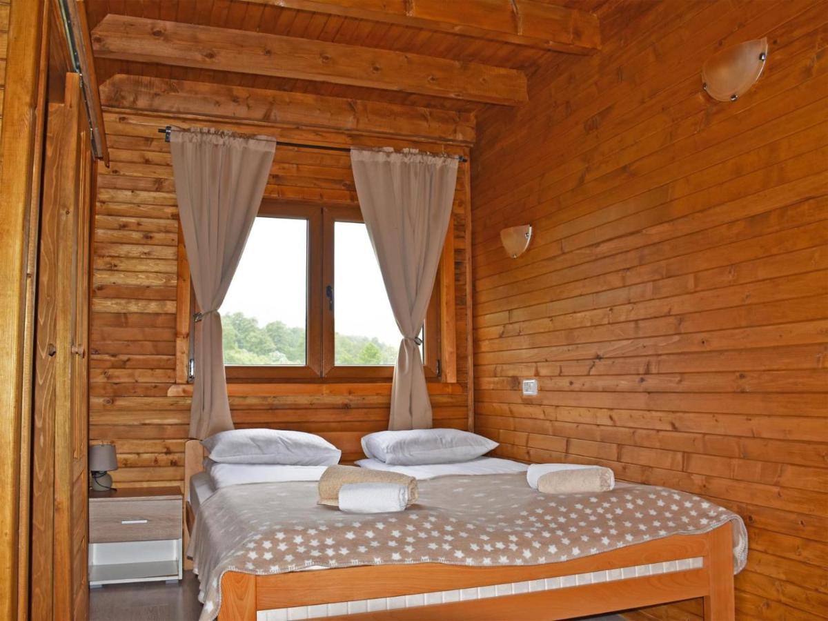 זבליאק Apartmani I Restoran Sljeme מראה חיצוני תמונה