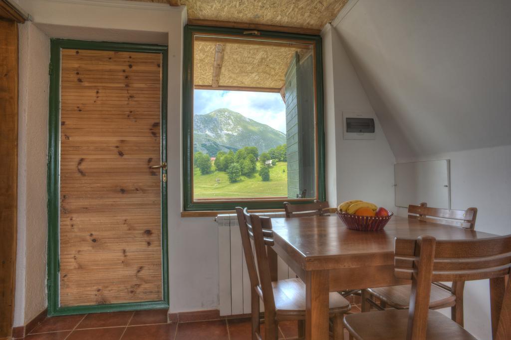 זבליאק Apartmani I Restoran Sljeme מראה חיצוני תמונה