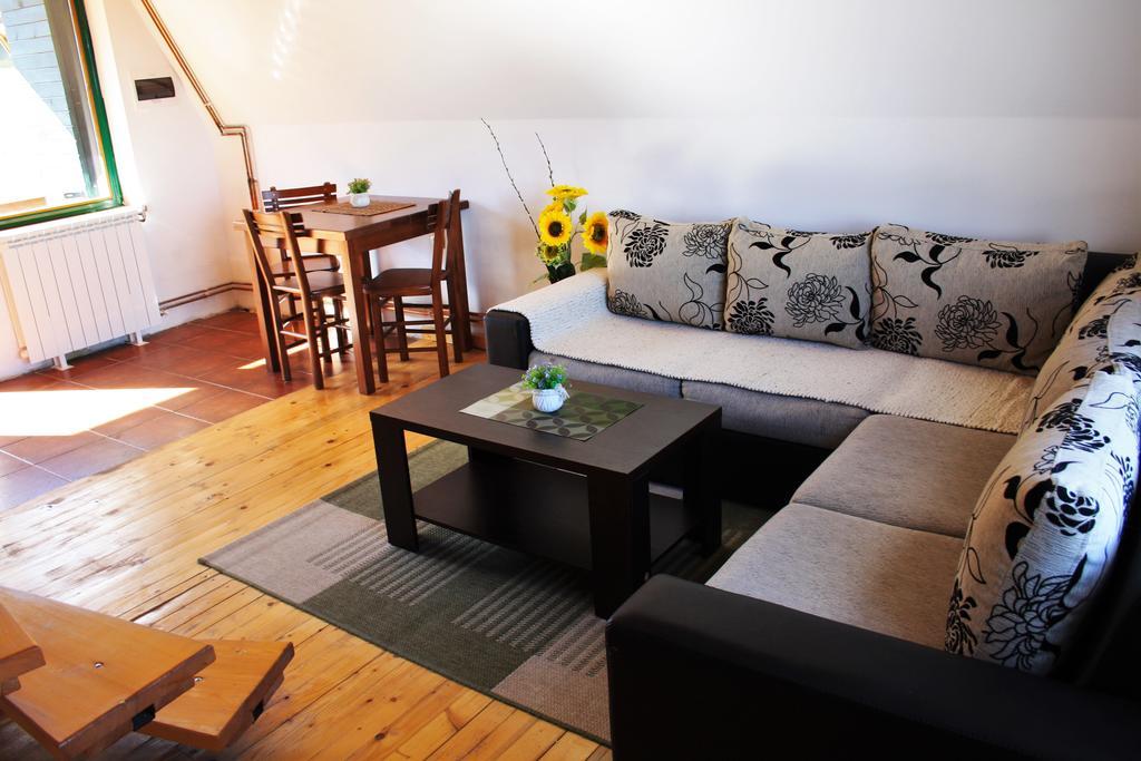 זבליאק Apartmani I Restoran Sljeme חדר תמונה