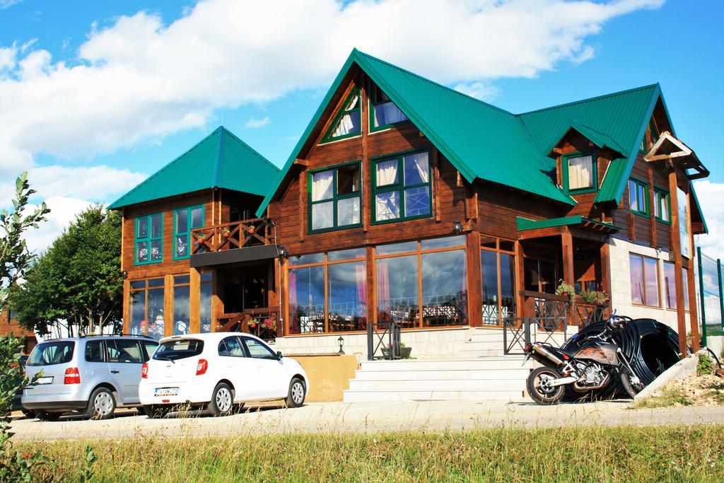 זבליאק Apartmani I Restoran Sljeme מראה חיצוני תמונה