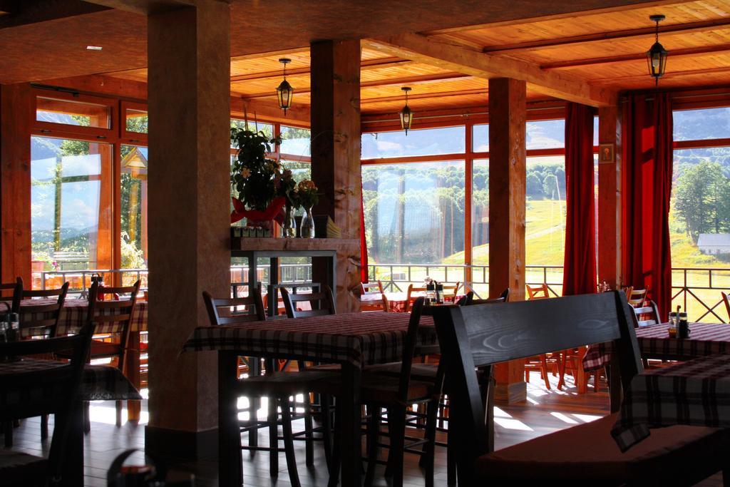 זבליאק Apartmani I Restoran Sljeme מראה חיצוני תמונה